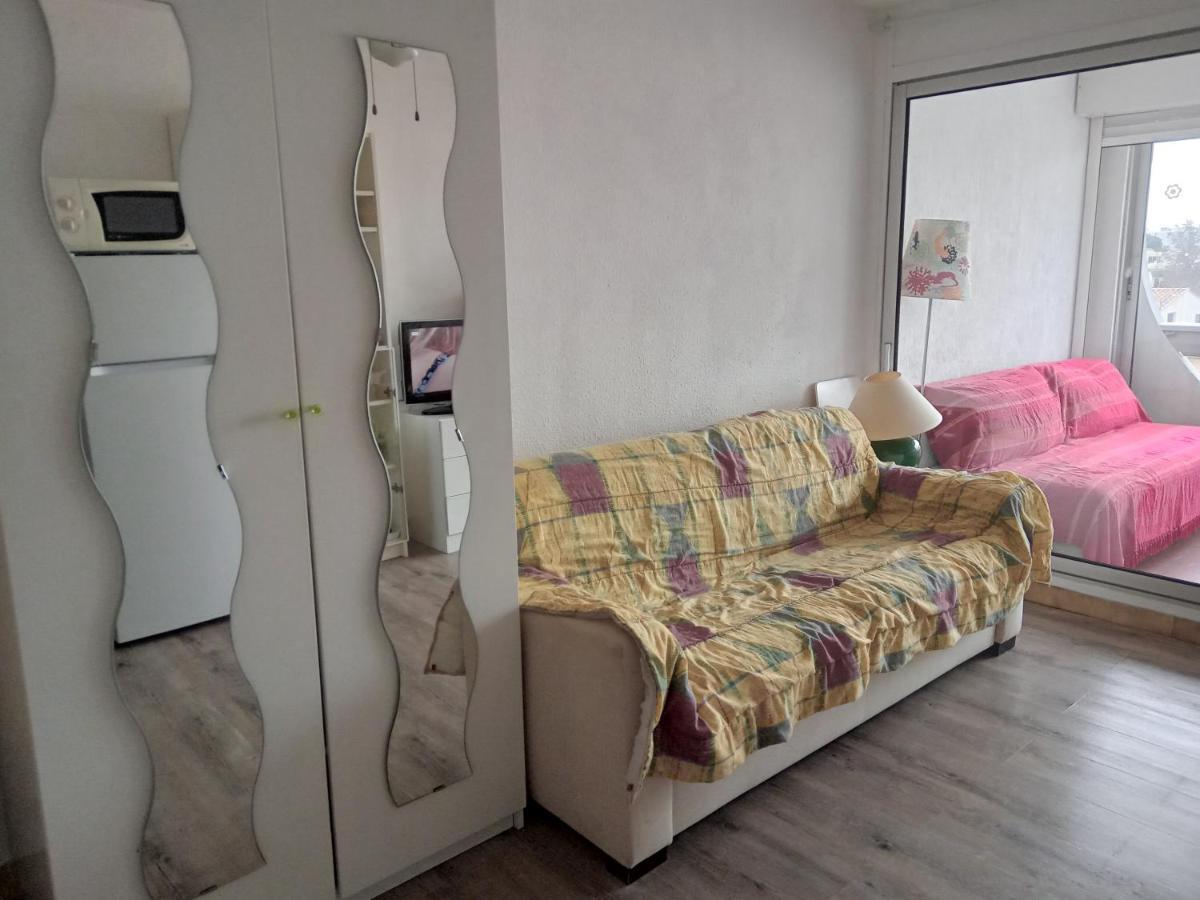 Apartment Studio *